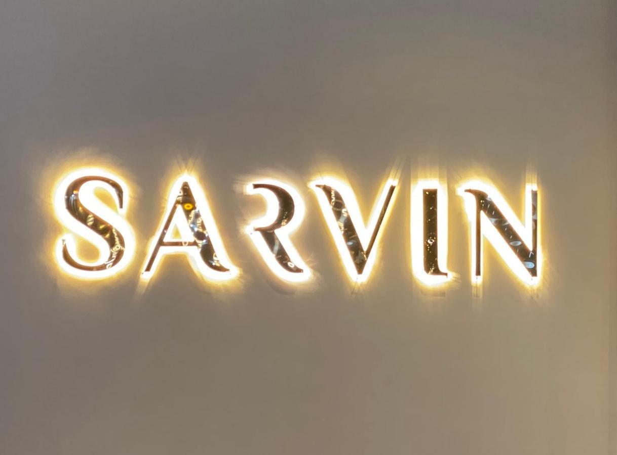 Hotel Sarvin ラクナウ エクステリア 写真